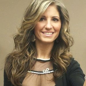 Meet your Posher, Marianne